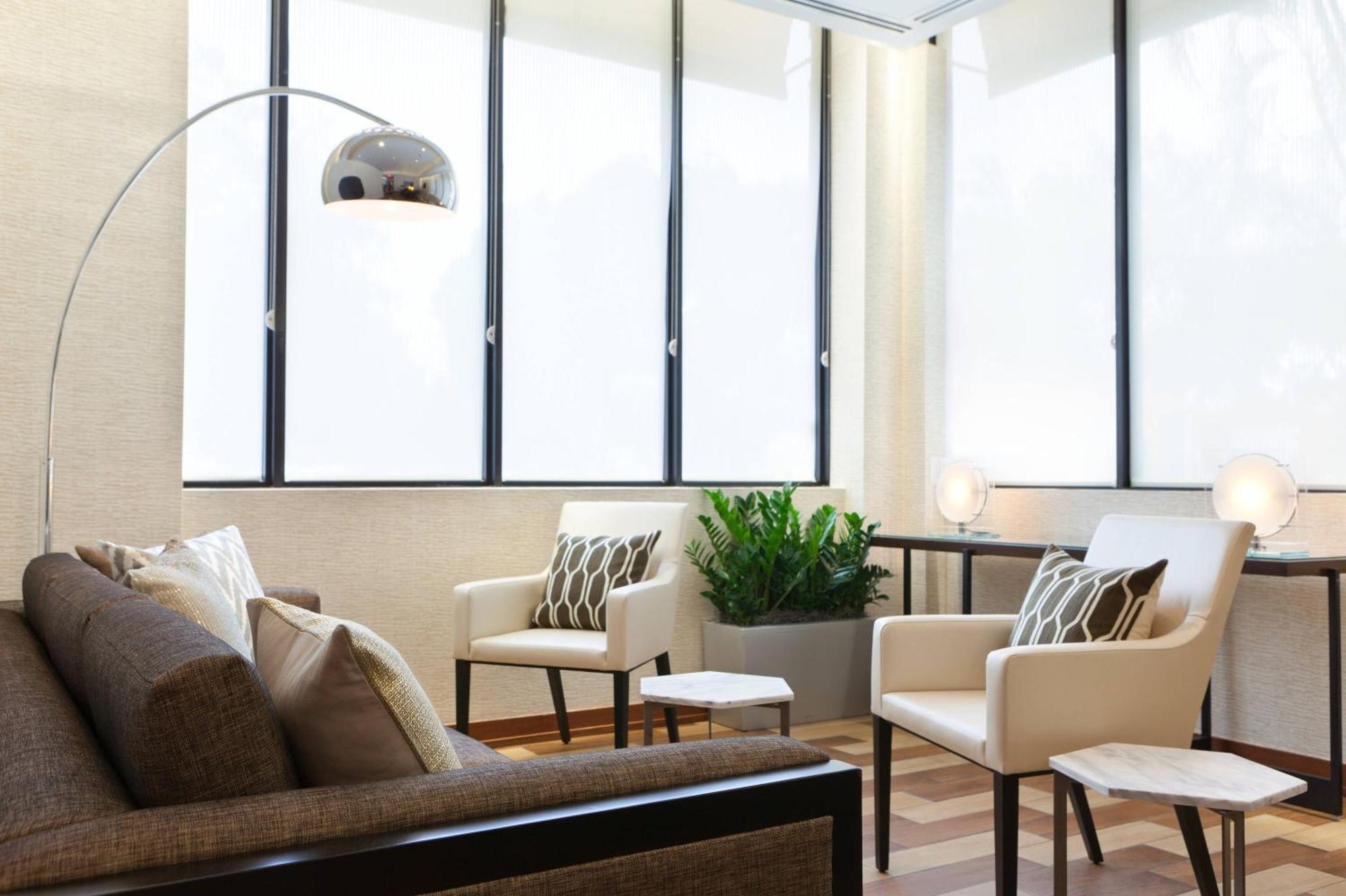 Отель Miami Airport Marriott Экстерьер фото